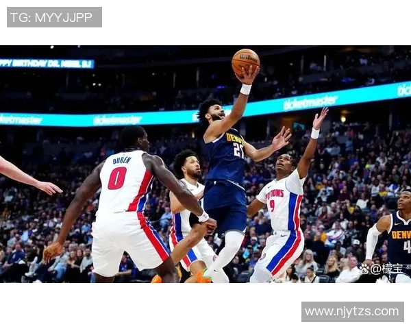 足球明星观赛湖人之夜球场激情与篮球魅力的完美交融